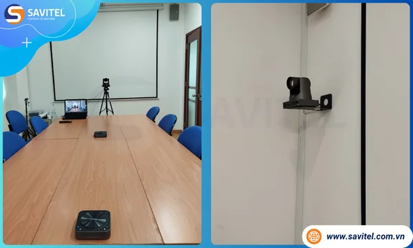 Phòng họp Hyphens Pharma với camera hội nghị